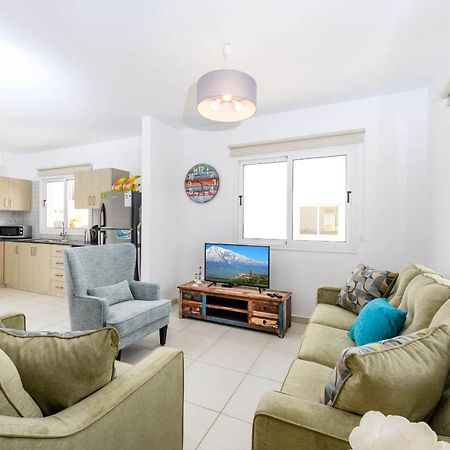 Nissini Villa #4 Ayia Napa Bagian luar foto