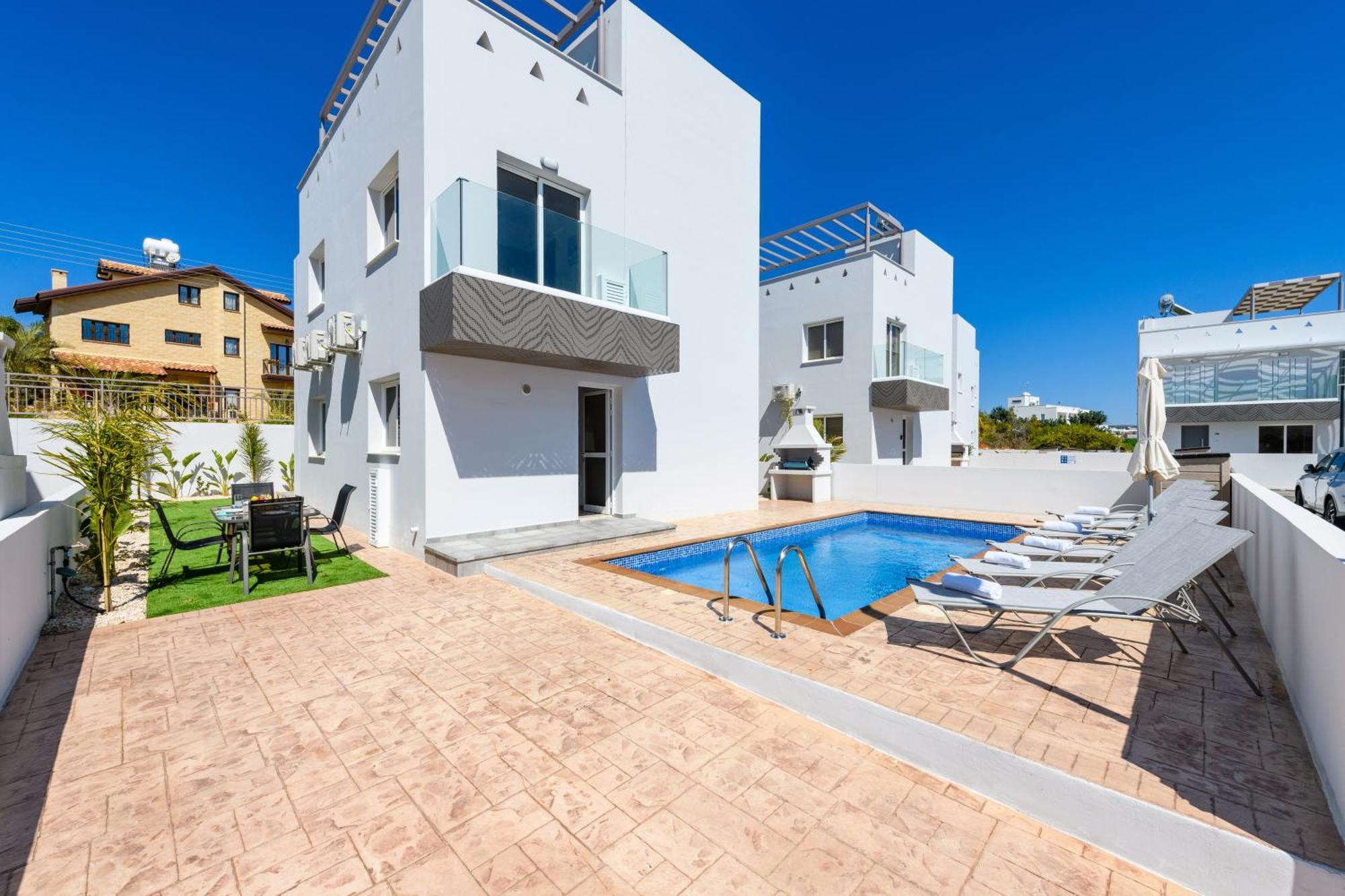 Nissini Villa #4 Ayia Napa Bagian luar foto