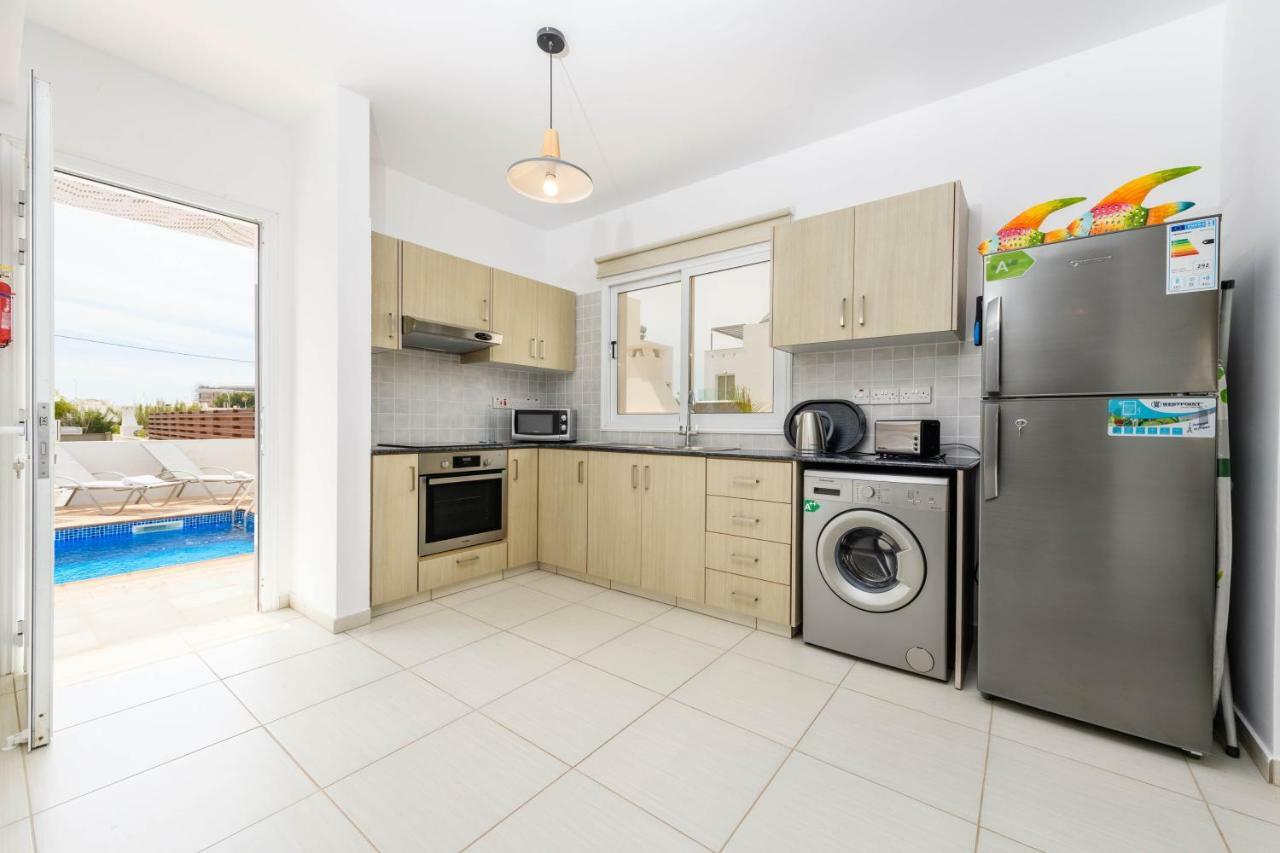 Nissini Villa #4 Ayia Napa Bagian luar foto