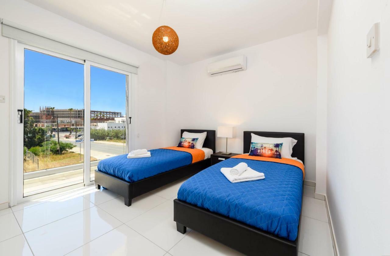 Nissini Villa #4 Ayia Napa Bagian luar foto