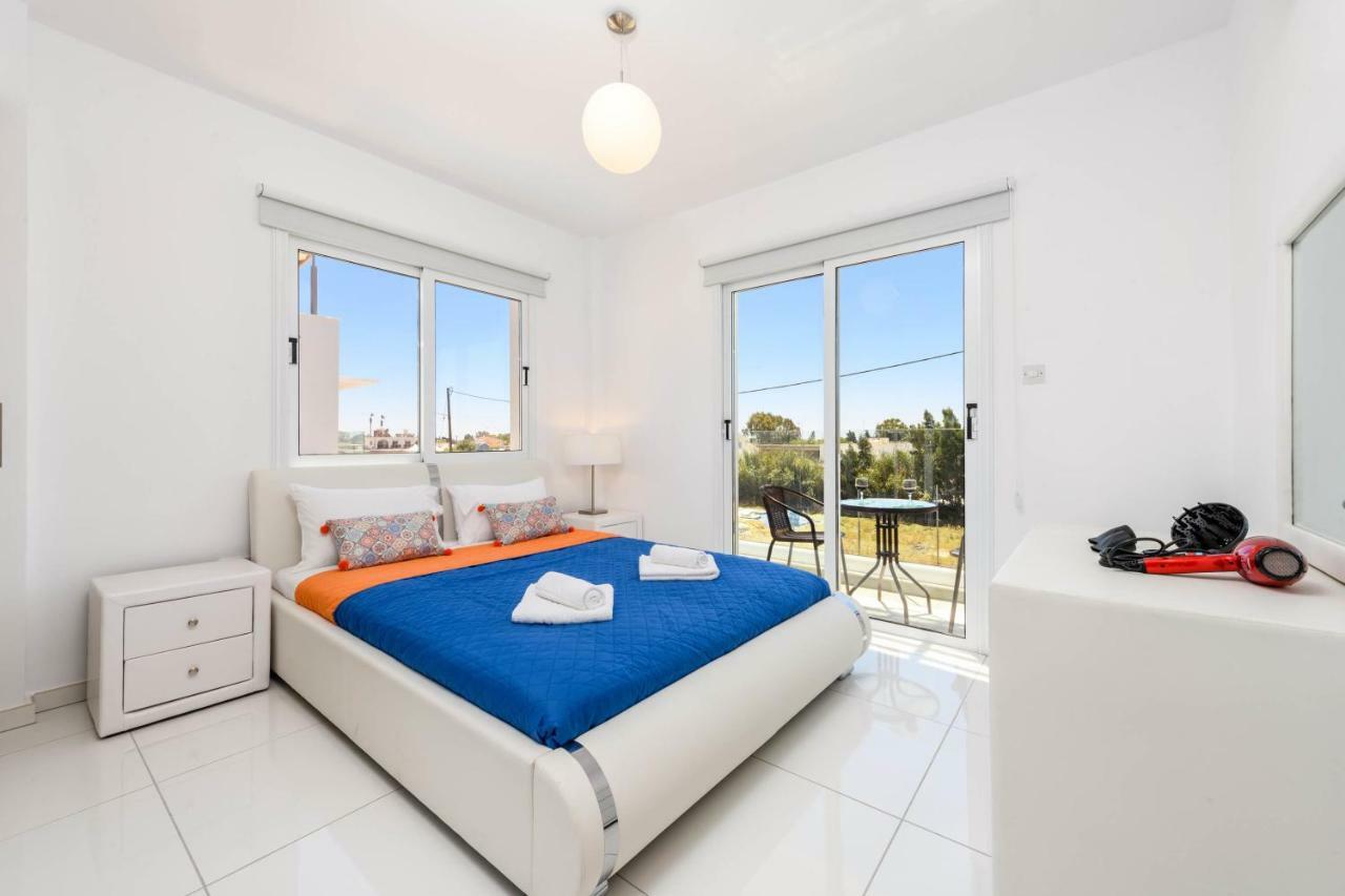 Nissini Villa #4 Ayia Napa Bagian luar foto
