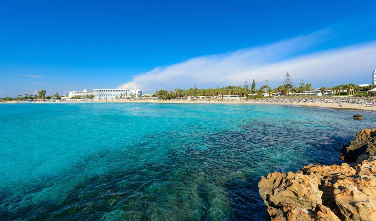 Nissini Villa #4 Ayia Napa Bagian luar foto